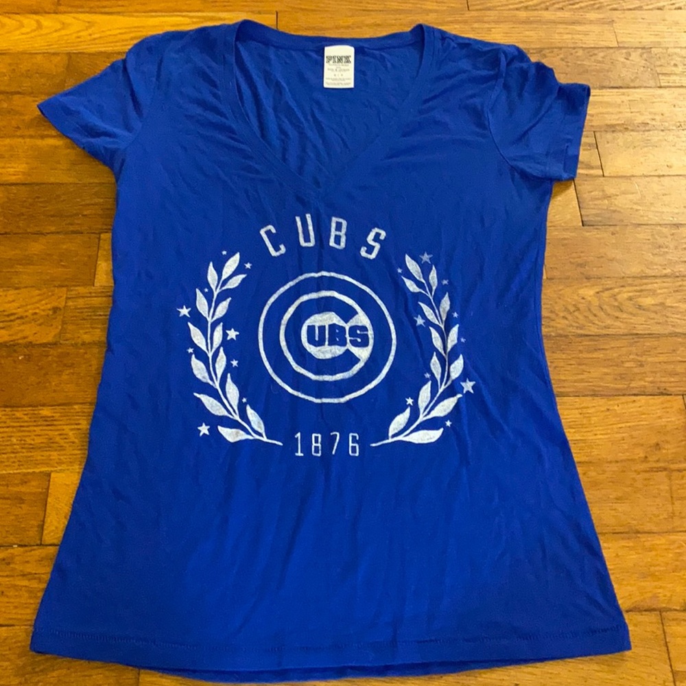 VS Pink MLB Chicago Cubs tee